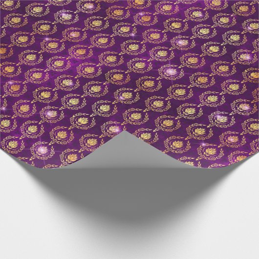 Bloemen Damast Halloween Spell Goud Paarse Patroon Cadeaupapier (Hoek)