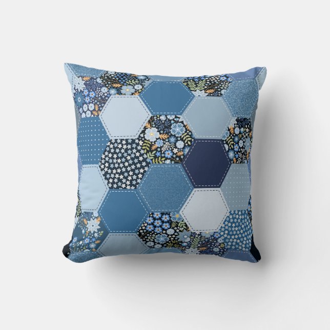 Bloemen, denim patchwork: blauw patroon. kussen (Voorkant)