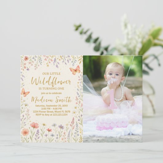 Bloemen Eerste Verjaardag Uitnodiging met foto (Staand voorkant)