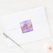Bloemen en eieren op een kleurrijke pastelachtergr vierkante sticker (Envelop)