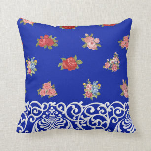 Bloemen en kant op Royal Blue, Tan & White Stripes Kussen
