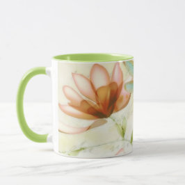 Bloemen en libel mok