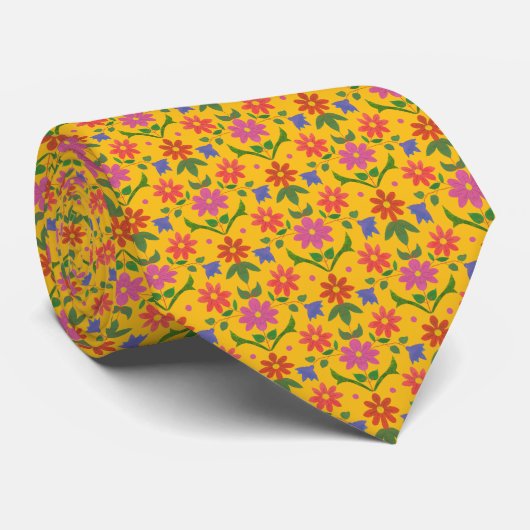 Bloemen en Poolse stippen op Gele Unisex Necktie Stropdas (Opgerold)