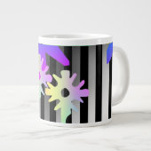 Bloemen en strips grote koffiekop (Voorkant rechts)