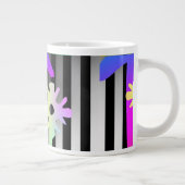 Bloemen en strips grote koffiekop (Rechts)