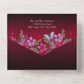 Bloemen en vlinder Quinceanera Burgundy All In One Uitnodiging (Achterkant)