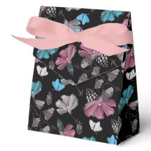 Bloemen en vlinders patroon