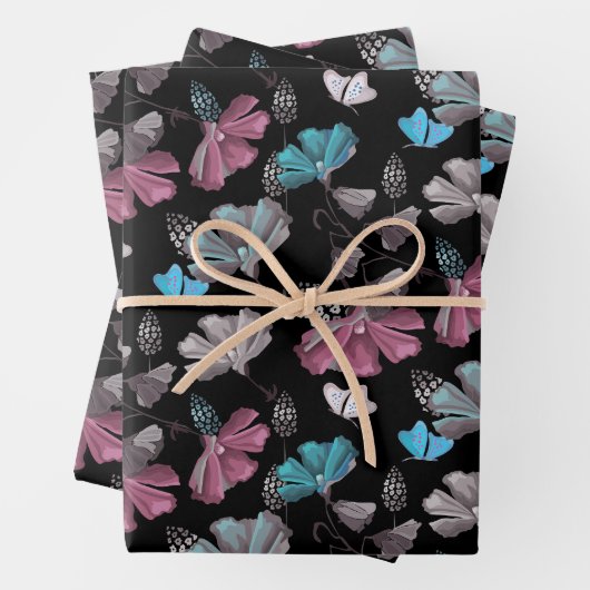 Bloemen en vlinders patroon inpakpapier vel (In situ)