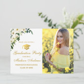 Bloemen Groene Foto Gouden Afstudeerfeest Uitnodig Kaart (Staand voorkant)