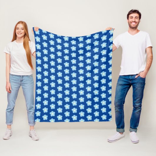 Bloemen in blauw fleece deken (In situ)