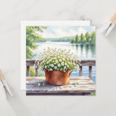 Bloemen in koperen pot op Lakehouse Deck Kaart (Voorkant / Achterkant in situ)