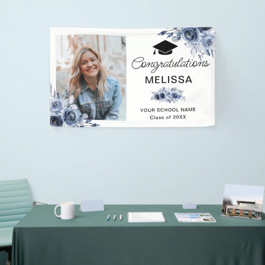 Bloemen in marineblauw gefeliciteerd  spandoek (Beurs)