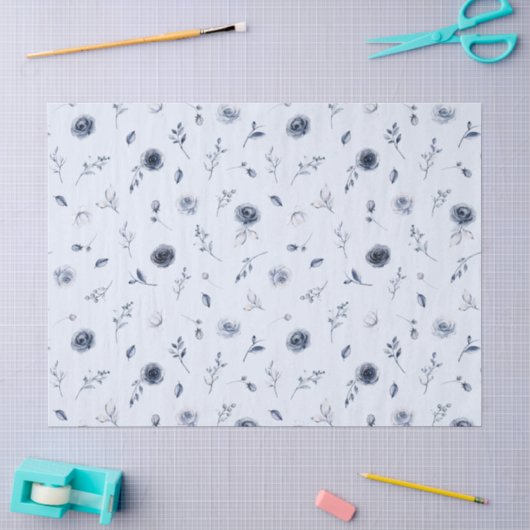 Bloemen in marineblauw tissuepapier (Craft)