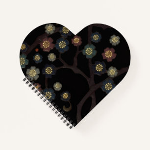 Bloemen in meerdere kleuren op zwart notitieboek