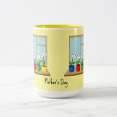 Bloemen in potten op het raam tweekleurige koffiemok (Center)