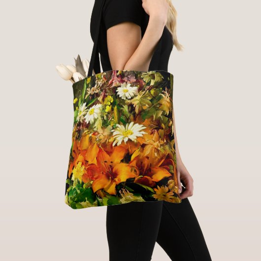 Bloemen in Vase door Frantisek Hladik Tote Bag (Dichtbij)