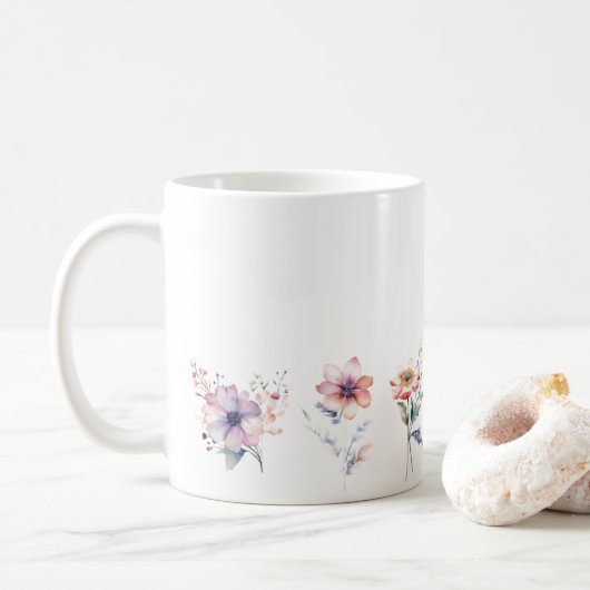 Bloemen in verschillende stijlen langs de basis koffiemok (Met donut)