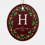 Bloemen Kerst Krans Monogrammed Familie Foto Keramisch Ornament (Links)