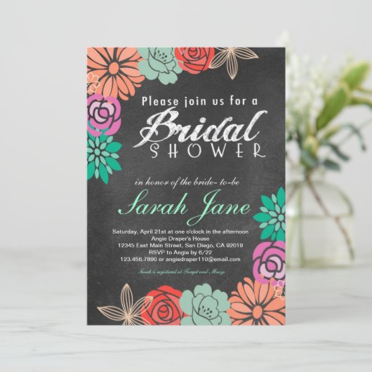 Bloemen Krijtbord Bruids Douche uitnodiging (Staand voorkant)