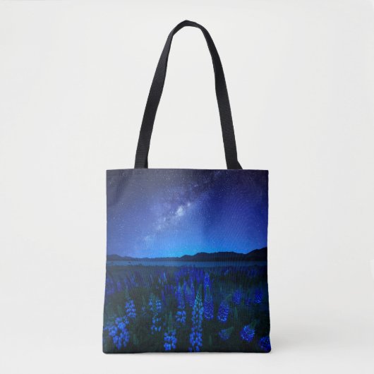 Bloemen | Lupines bloeien bij het Night Lake Tekap Tote Bag (Voorkant)