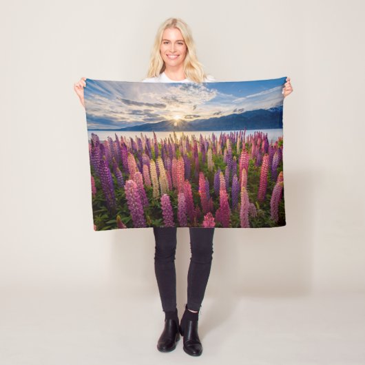 Bloemen | Lupines Nieuw-Zeeland Fleece Deken (In situ)