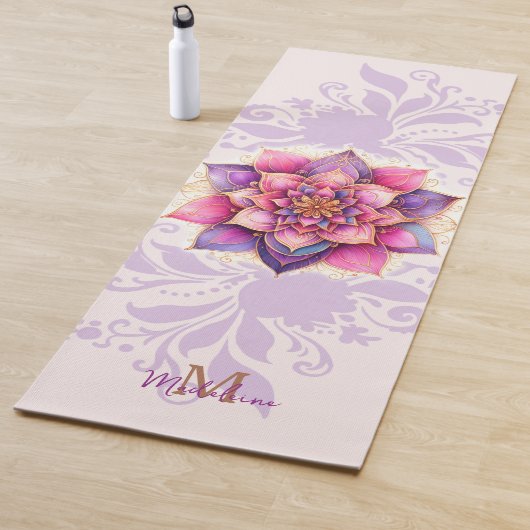 Bloemen Mandala Goud Paarse Elegante Naam Monogram Yogamat (In situ)