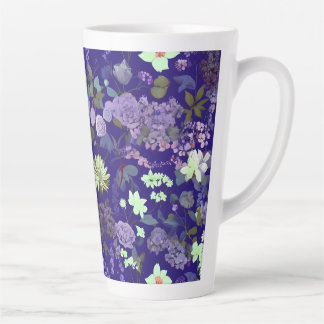 Bloemen met een elegante en mysterieuze sfeer latte mok