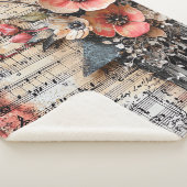 Bloemen met rustieke pianotoetsen en verouderde mu sherpa deken (3/4)