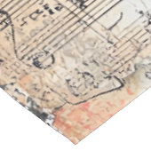 Bloemen met rustieke pianotoetsen en verouderde mu tafelkleed (Gekanteld)