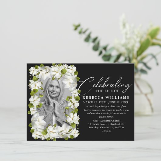 Bloemen Minimale Viering van het Leven Kaart (Staand voorkant)