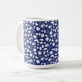 Bloemen Mok in Navy en White (Voorkant links)