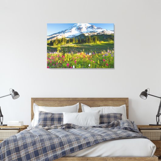 Bloemen | Mt. Rainier Wildbloemen Canvas Afdruk (Insitu (Slaapkamer))