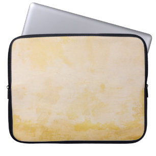 Bloemen naast gele wand laptop sleeve