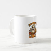 Bloemen Night Shift Nurse Skeleton Halloween RN Nu Koffiemok (Voorkant links)