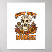 Bloemen Night Shift Nurse Skeleton Halloween RN Nu Poster (Voorkant)
