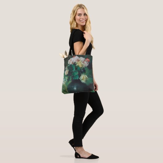 Bloemen (ook bekend als Rozen) van William Merritt Tote Bag (Op model)