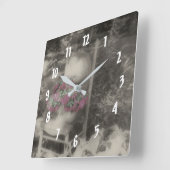 Bloemen op de oude houten stoel vierkante klok (Hoek)