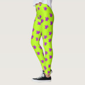 Bloemen op groene leggings (Links)