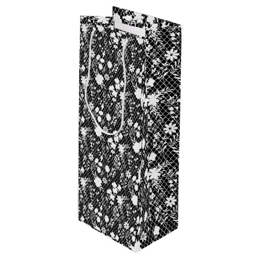 Bloemen op net 01.bx4 Black BG Wijn Cadeautas (Voorkant Gekanteld)