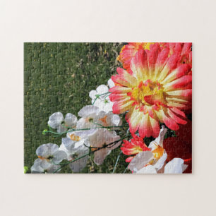 Bloemen oranje en witte puzzel legpuzzel