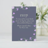 Bloemen Paarse & Grijze bruiloft RSVP Kaart (Staand voorkant)