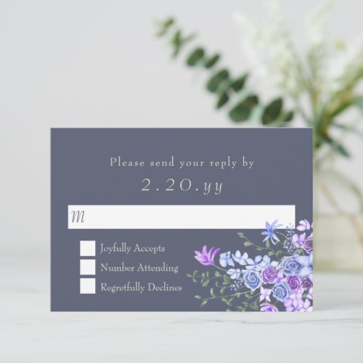 Bloemen Paarse & Grijze Kalligrafie Trouwen RSVP K (Staand voorkant)