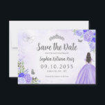 Bloemen Paarse Zilveren Prinses Verjaardag Quincea Save The Date<br><div class="desc">Floral Light Paarse Violet Zilver Grijs Prinses Jurk Glitter Sparkle Tiara Kroonvlinder 15e Verjaardag Quinceanera Save the Date</div>