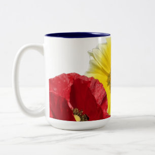 Bloemen, papaver, korenbloem - blauw rood geel tweekleurige koffiemok