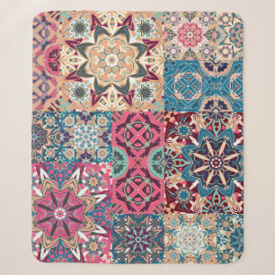 Bloemen patchwork: geruit patroon. sherpa deken