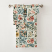 Bloemen Patchwork Style Design Bad Handdoek (Insitu)