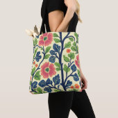  Bloemen Roze Bloemen Weelderig Groen Bladerdek Tote Bag (Dichtbij)