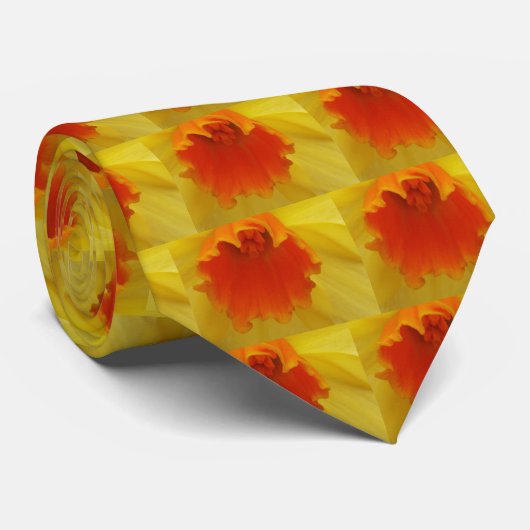 bloemen stropdas (Opgerold)