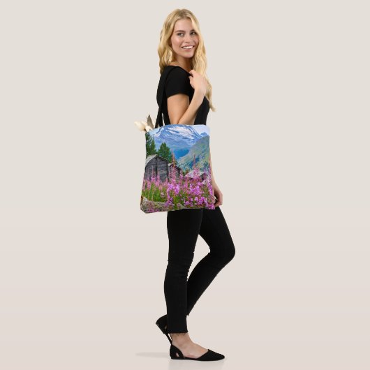Bloemen | Summer Matterhorn Zwitserland Tote Bag (Op model)