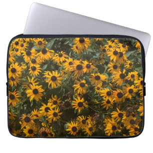 Bloemen van de Black eyed Susan, Bloemstuk, Fotogr Laptop Sleeve